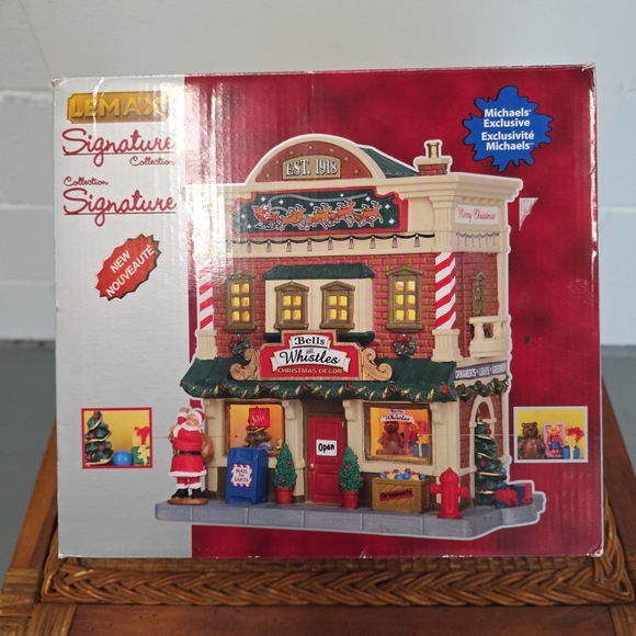 Lemax Christmas Signature Collection 2015 Bells And Whistles #45746 NIB - Picture 1 of 11
